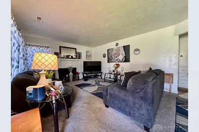 220 E Sunrise Avenue, Trotwood, OH 45426 - Photo 4