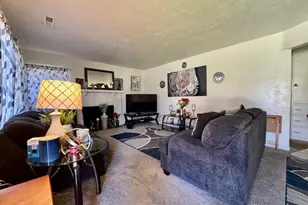 220 E Sunrise Ave, Trotwood, OH 45426 - Photo 4