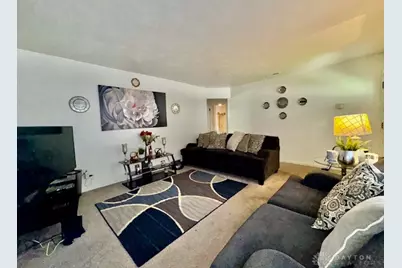 220 E Sunrise Avenue, Trotwood, OH 45426 - Photo 8