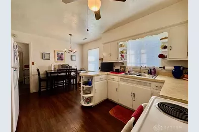 220 E Sunrise Avenue, Trotwood, OH 45426 - Photo 14