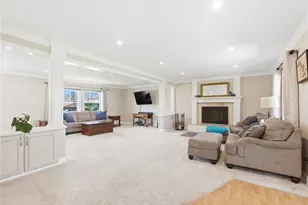 2439 Beechknoll Point, Washington Twp, OH 45458 - Photo 4