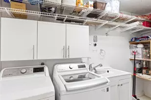 2439 Beechknoll Point, Washington Twp, OH 45458 - Photo 32