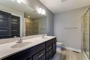 1004 Parklake Row, Springboro, OH 45066 - Photo 14