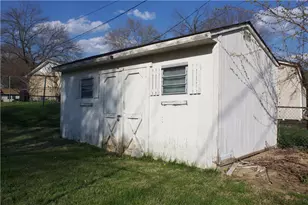 1930 Brandt Pike, Dayton, OH 45404 - Photo 10