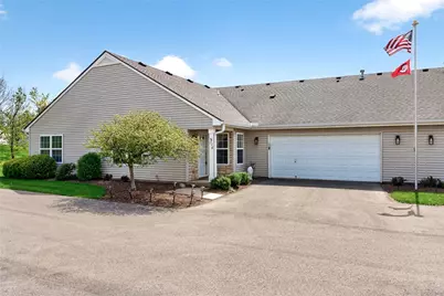 328 Bending Branch Lane, Miamisburg, OH 45342 - Photo 2