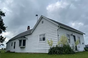 6184 Hanley Rd, Jefferson Twp, OH 45335 - Photo 4