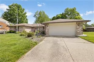 6330 Rangeview Dr, Clayton, OH 45415 - Photo 6