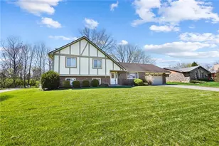 1651 N Laddie Ct, Dayton, OH 45432 - Photo 2