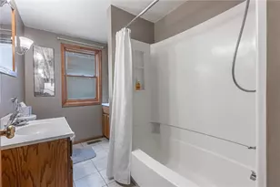 1712 N Dixie Dr, Vandalia, OH 45414 - Photo 10