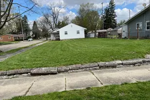 200 E Somers St, Eaton, OH 45320 - Photo 1