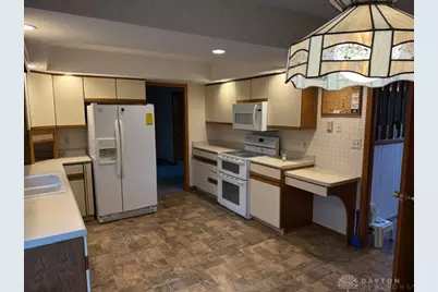 4243 Glenayre Drive, Englewood, OH 45322 - Photo 6