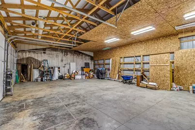 8700 Quaker Trace Road, Camden, OH 45311 - Photo 30