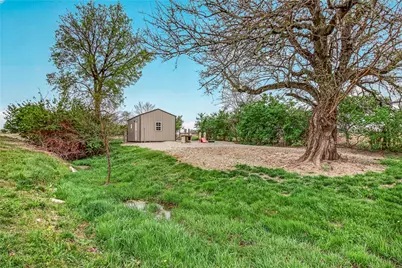 8700 Quaker Trace Road, Camden, OH 45311 - Photo 34