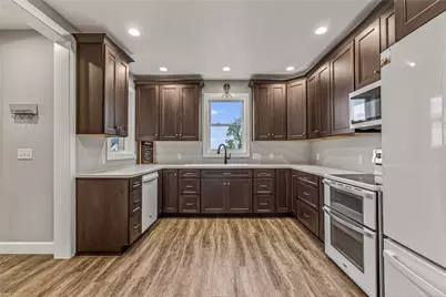 8700 Quaker Trace Road, Camden, OH 45311 - Photo 8