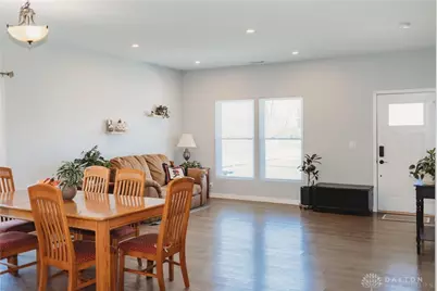 1121 Sheffield Boulevard, London, OH 43140 - Photo 4