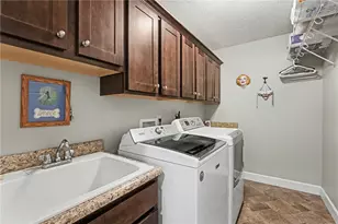622 Willow Point Ct, Troy, OH 45373 - Photo 38