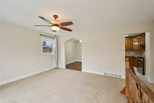 1320 Arlington Dr, Xenia, OH 45385 - Photo 4