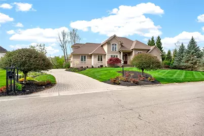 998 Olde Sterling Way, Washington Twp, OH 45459 - Photo 2