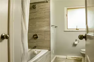 6091 Mad River Rd, Washington Twp, OH 45459 - Photo 10