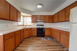 219 Hart Ave, Greenville, OH 45331 - Photo 6