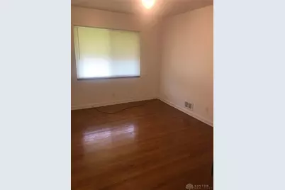 2110 Far Hills, Oakwood, OH 45419 - Photo 4