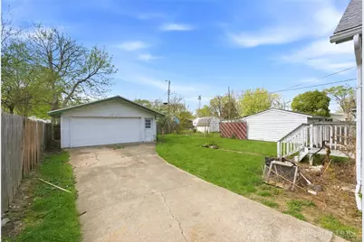 1005 S Central Avenue, Fairborn, OH 45324 - Photo 6