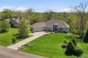 7134 Copperwood Ct, Clearcreek Twp, OH 45066 - Photo 2