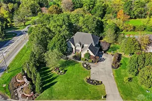 7491 Country Brook Ct, Clearcreek Twp, OH 45066 - Photo 2
