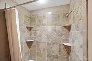 7491 Country Brook Ct, Clearcreek Twp, OH 45066 - Photo 30
