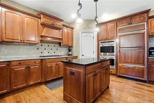 7491 Country Brook Ct, Clearcreek Twp, OH 45066 - Photo 12