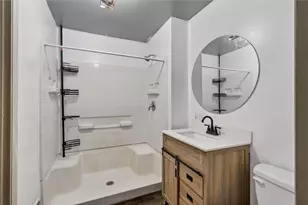 648 N High St, Hillsboro, OH 45133 - Photo 38