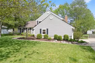 8750 Castlecreek Dr, Centerville, OH 45458 - Photo 24