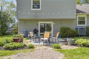 8750 Castlecreek Dr, Centerville, OH 45458 - Photo 36