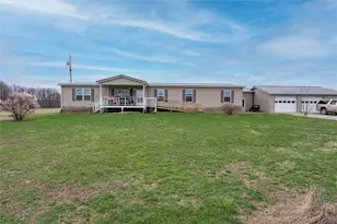1926 Fairview Rd, Peebles, OH 45660 - Photo 2