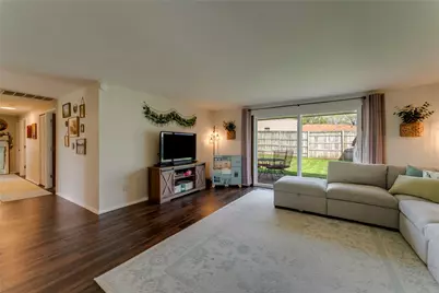 6052 Old Troy Pike, Huber Heights, OH 45424 - Photo 8