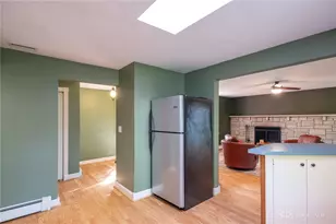 1077 Lark Ln, Xenia Twp, OH 45385 - Photo 16