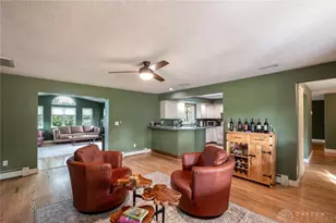 1077 Lark Ln, Xenia Twp, OH 45385 - Photo 10