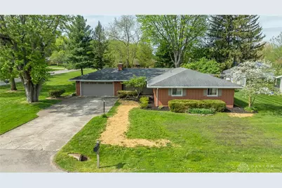 1077 Lark Lane, Xenia Twp, OH 45385 - Photo 2