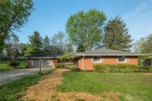 1077 Lark Ln, Xenia Twp, OH 45385 - Photo 32