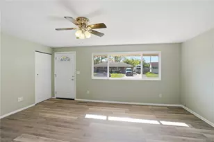5717 Resik Dr, Huber Heights, OH 45424 - Photo 4