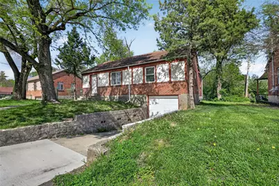 4220 Daleview Avenue, Harrison Twp, OH 45405 - Photo 2