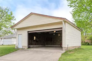 2116 Henry St, Fairborn, OH 45324 - Photo 34