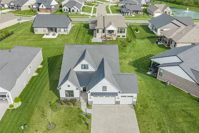 1264 Normandy Rue, Clear Creek Township, OH 45458 - Photo 2