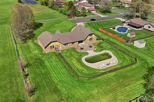 926 Goal Post Dr, Washington Twp, OH 45458 - Photo 72