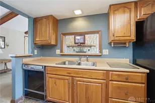 926 Goal Post Dr, Washington Twp, OH 45458 - Photo 22