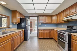 926 Goal Post Dr, Washington Twp, OH 45458 - Photo 24
