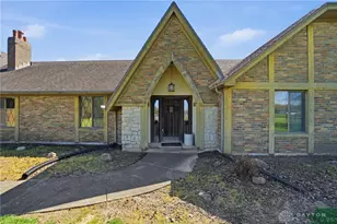 926 Goal Post Dr, Washington Twp, OH 45458 - Photo 4