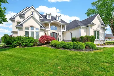 158 Signature Drive, Beavercreek Twp, OH 45385 - Photo 2