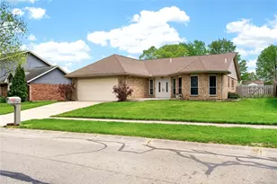 8818 Trowbridge Way, Huber Heights, OH 45424 - Photo 2