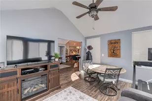 1600 Turnberry Village Dr, Washington Twp, OH 45458 - Photo 8